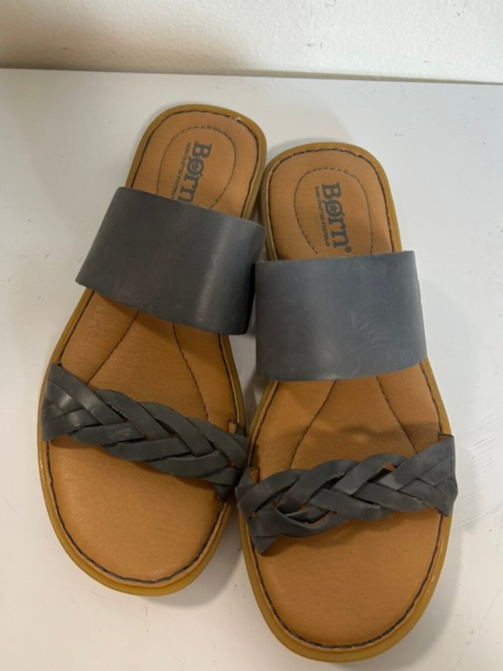 Born Chelita Braided Leather Slides Comfort Sandals Casual Slip On Sz 6 EUC